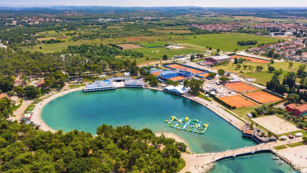 Photo of Outdoor in Monterol