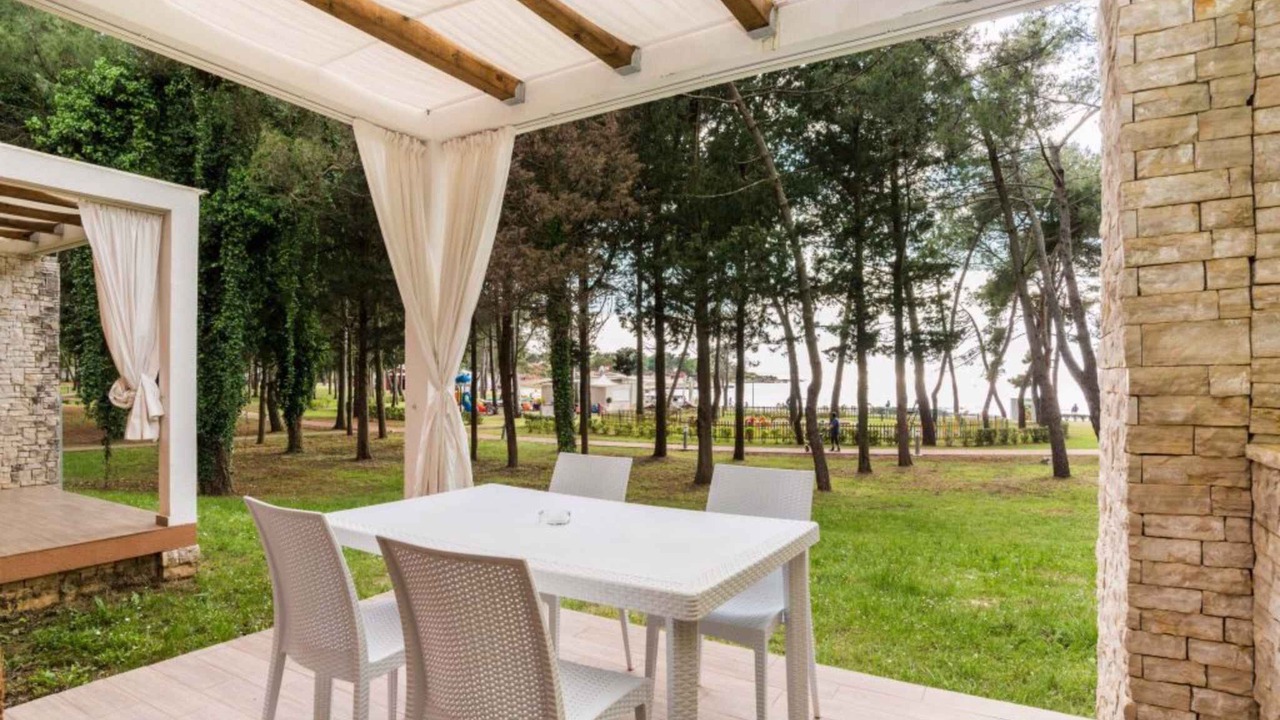Photo of Outdoor in Monterol