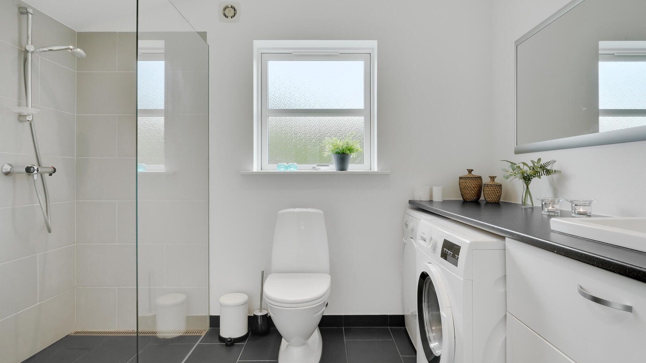 Photo of Bathroom in Bog By