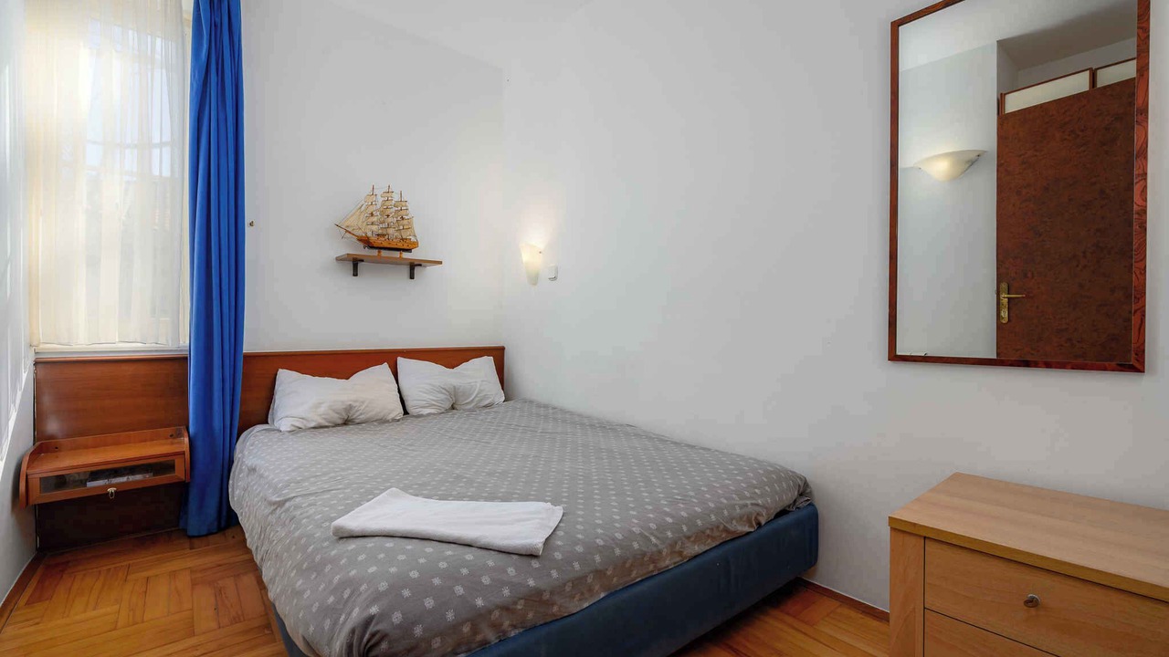 Photo of Bedroom in Basanija