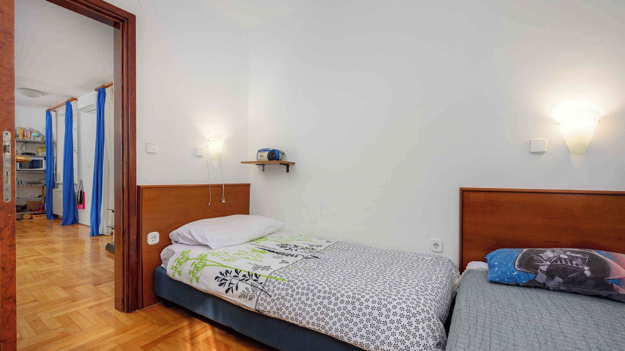 Photo of Bedroom in Basanija