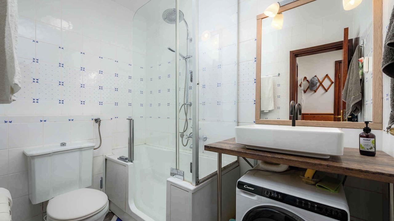 Photo of Bathroom in Basanija