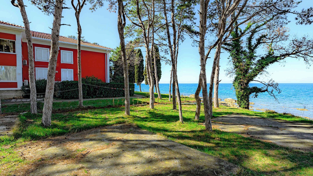 Photo of Outdoor in Basanija
