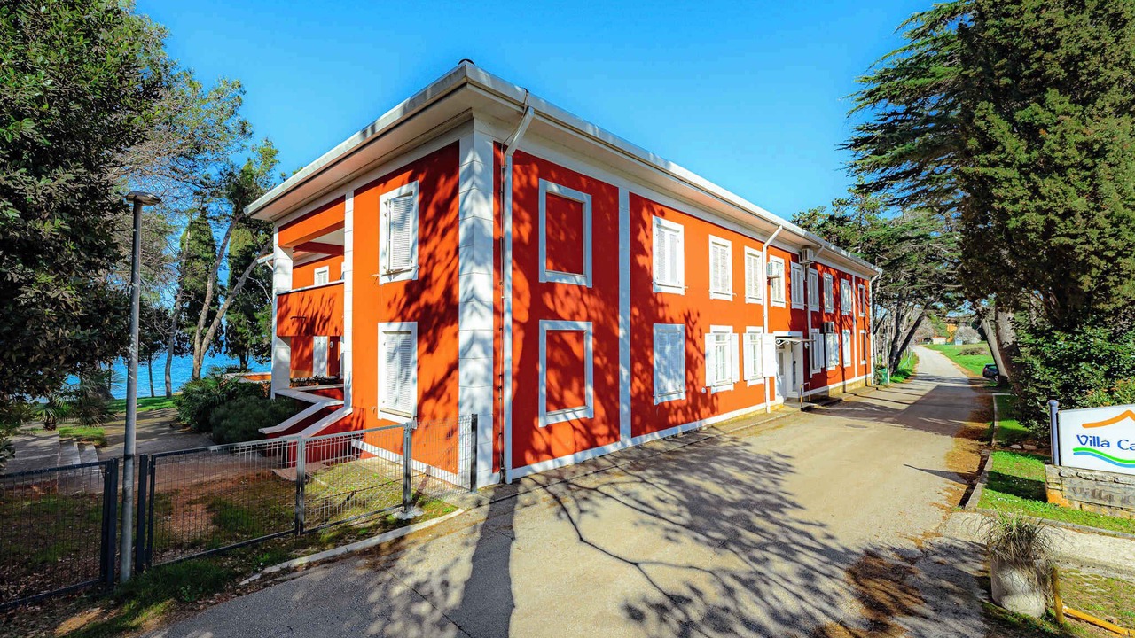 Photo of Outdoor in Basanija