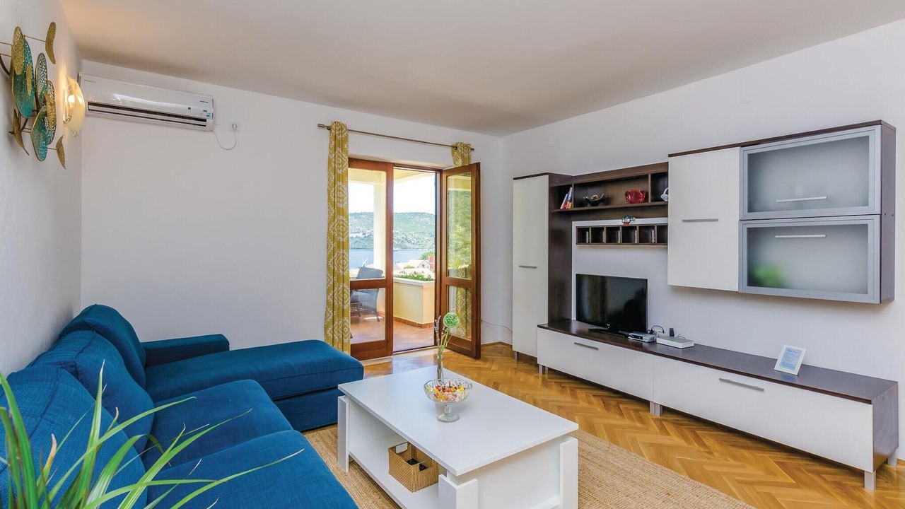 Photo of Bedroom in Slano