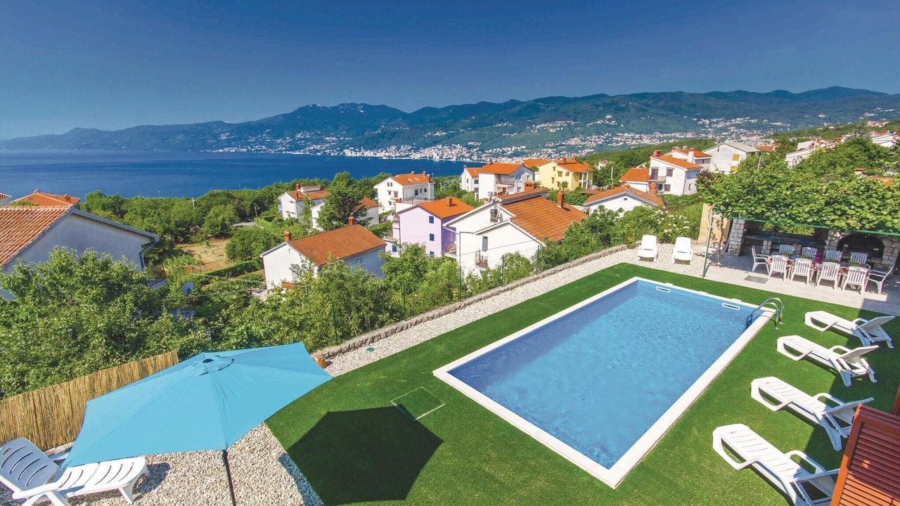 Photo of Outdoor in Sarsoni