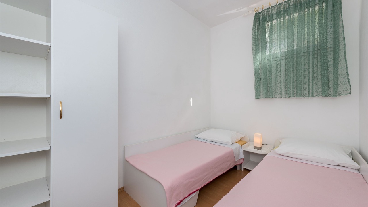 Photo of Bedroom in Tisno