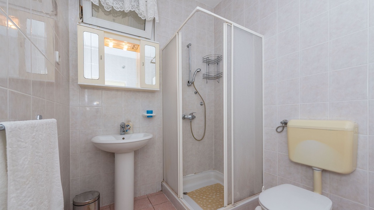 Photo of Bathroom in Tisno