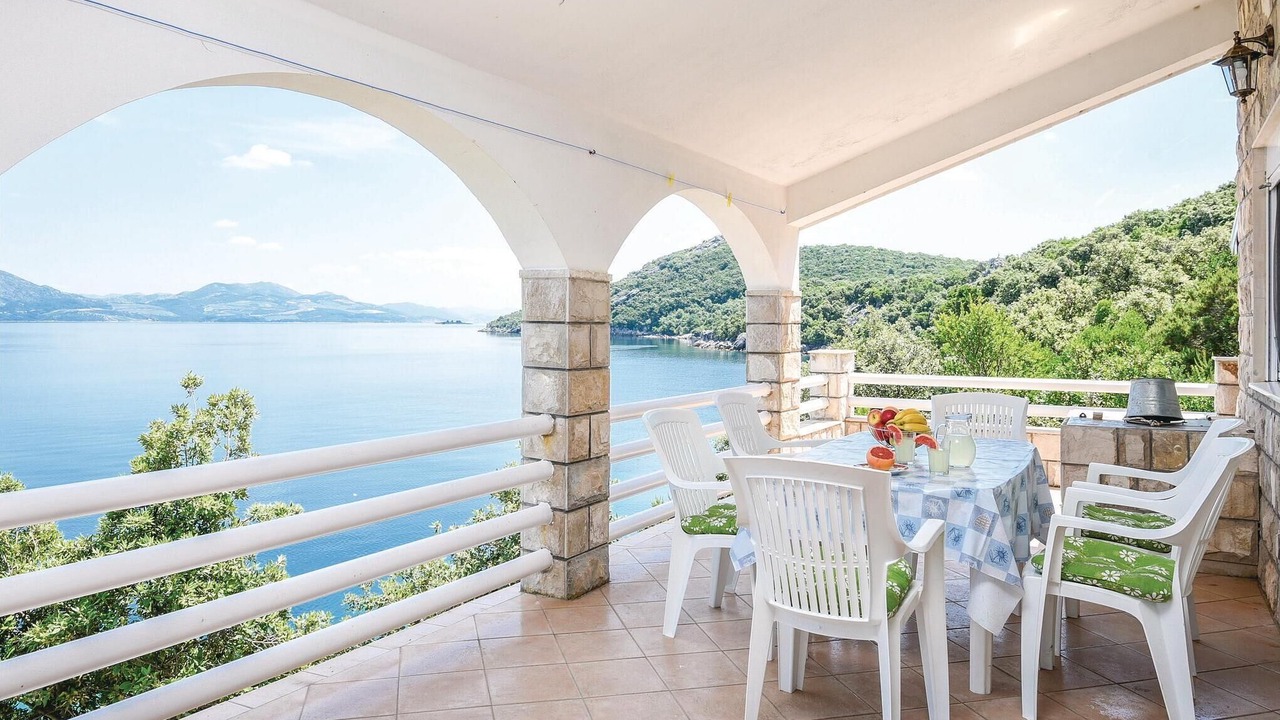 Photo of Patio Balcony in Janjina