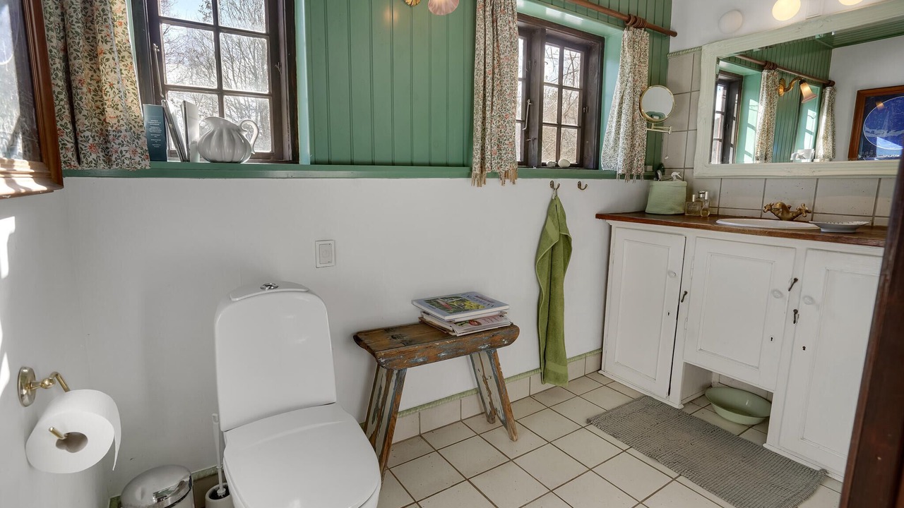 Photo of Others in Skygge