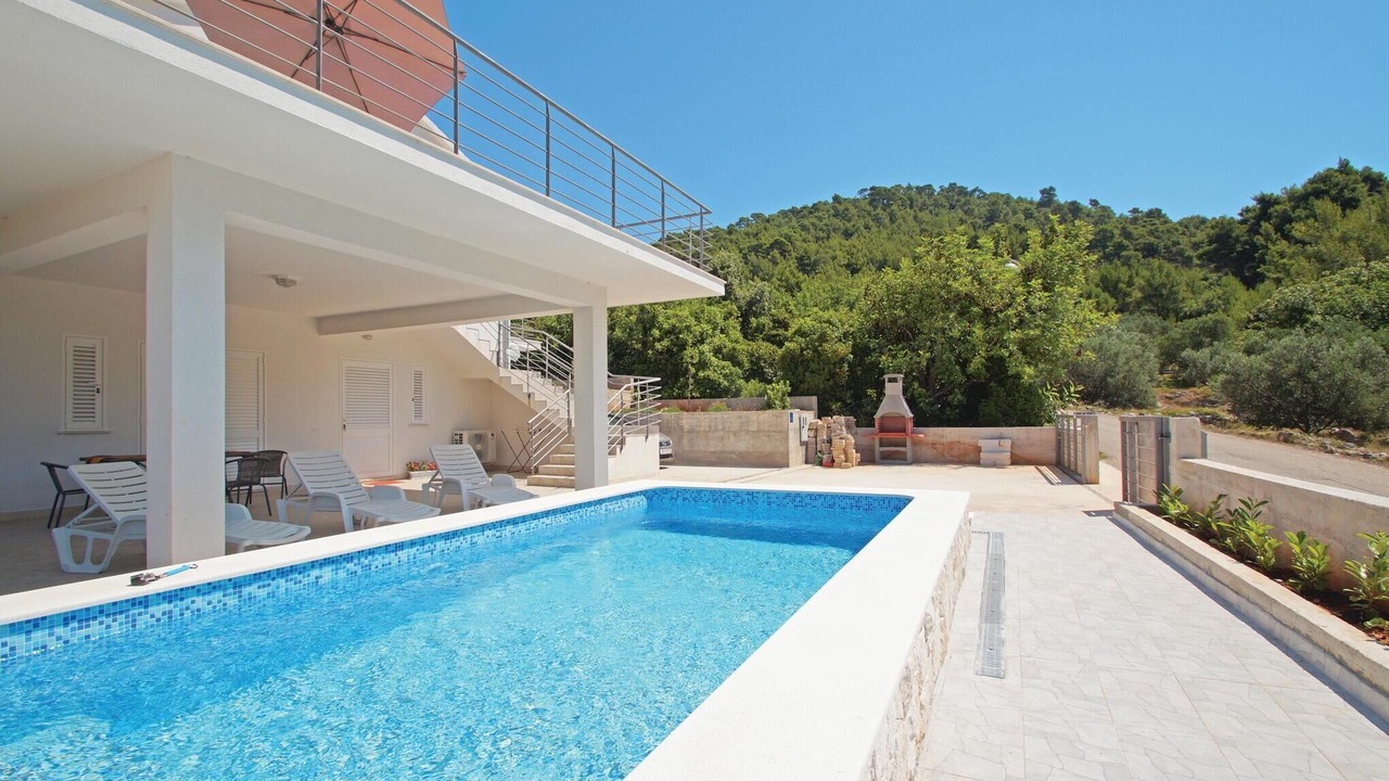 Photo of Outdoor in Blato