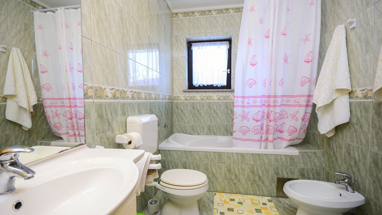 Photo of Bathroom in Umag