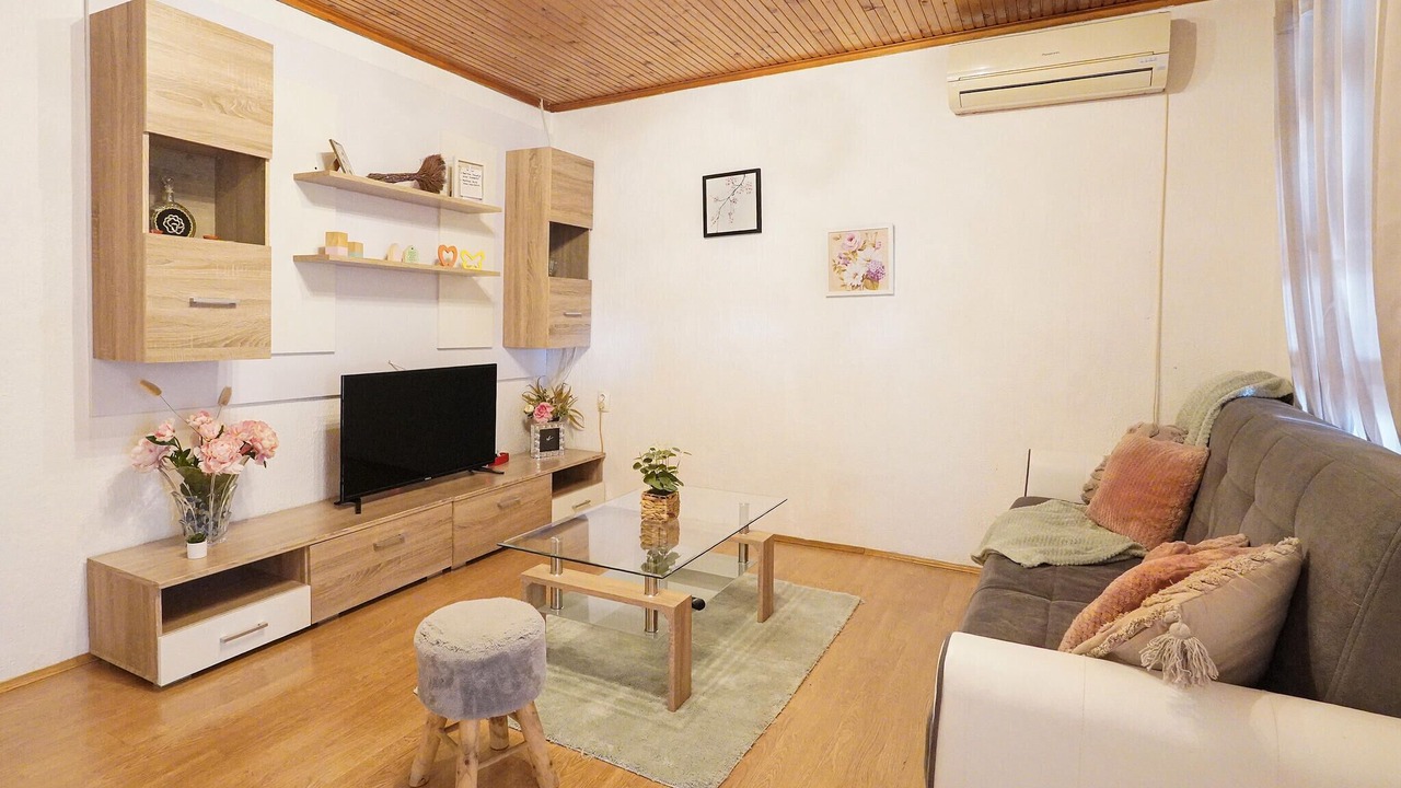 Photo of Bedroom in Opric