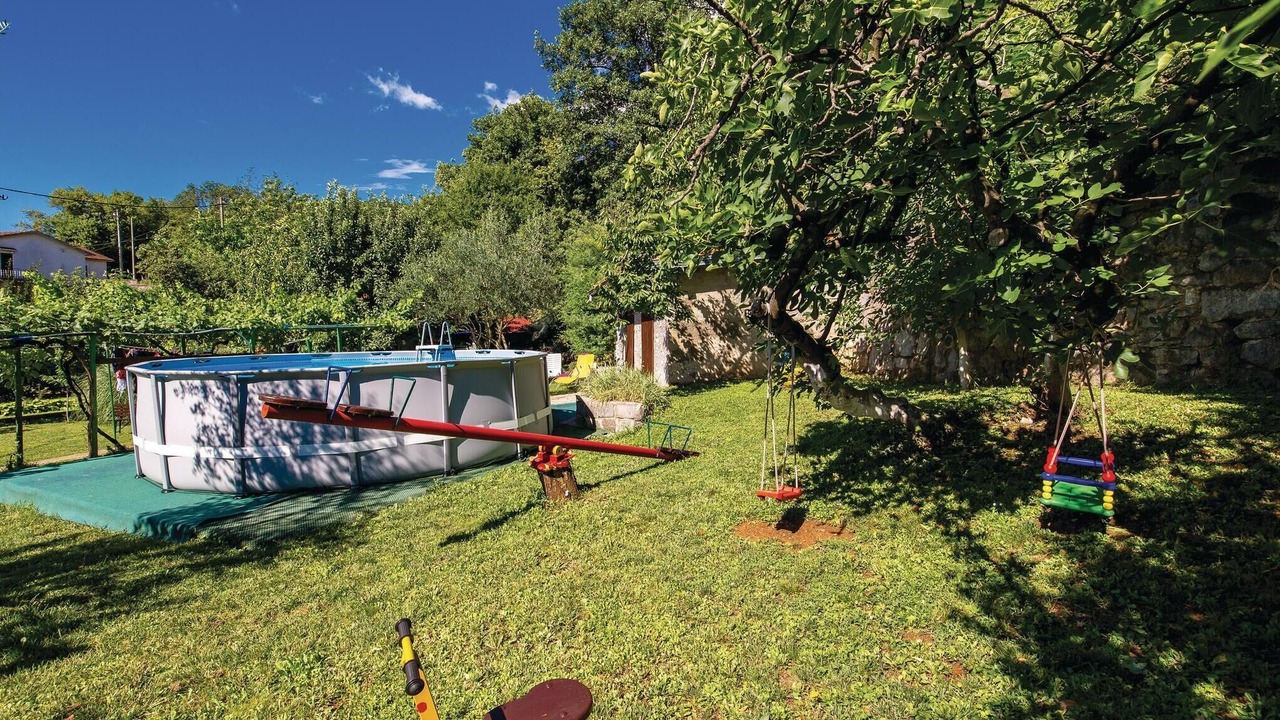 Photo of Outdoor in Opric