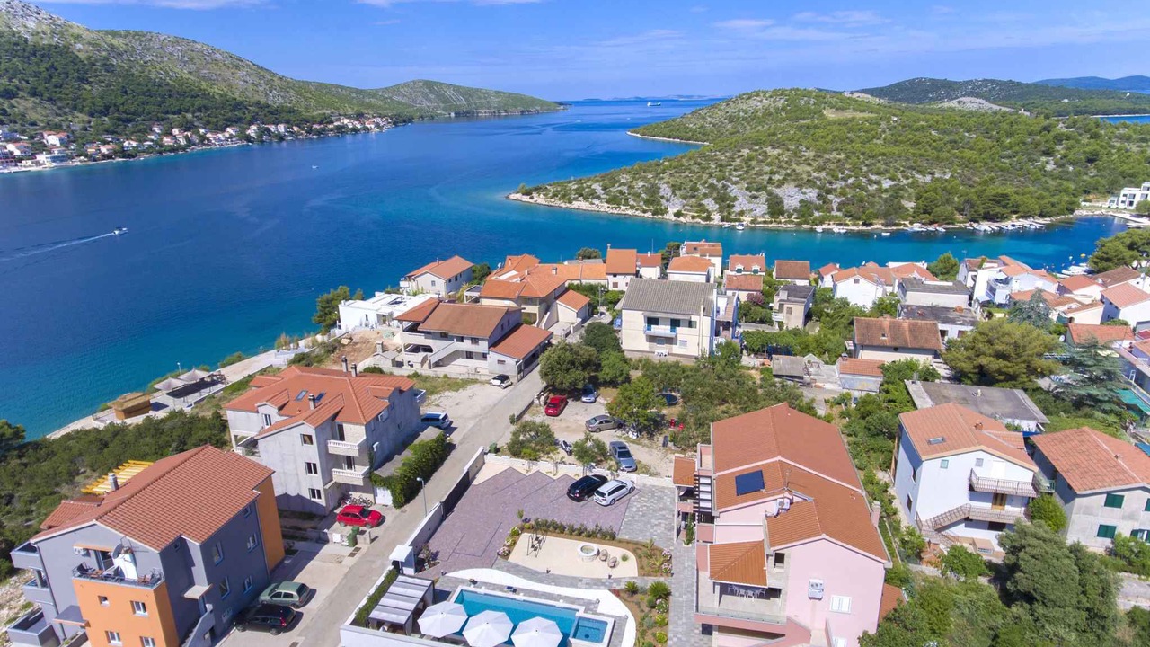 Photo of Outdoor in Grebastica
