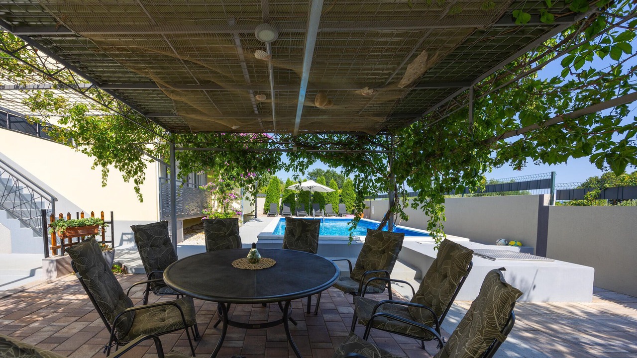 Photo of Outdoor in Kastel Luksic