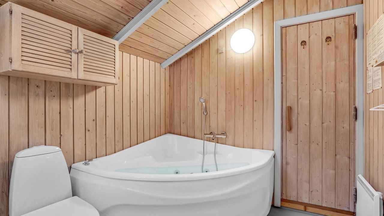 Photo of Bathroom in Bolilmark