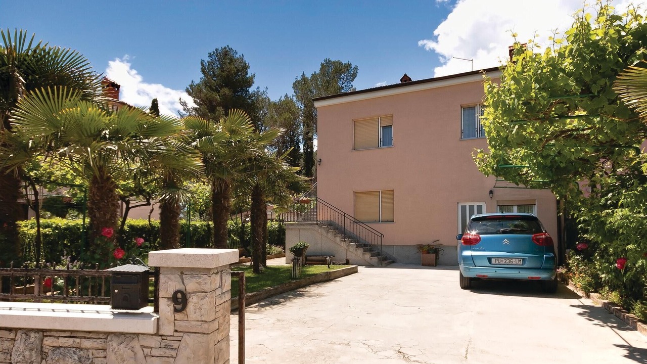 Photo of Outdoor in Valbandon