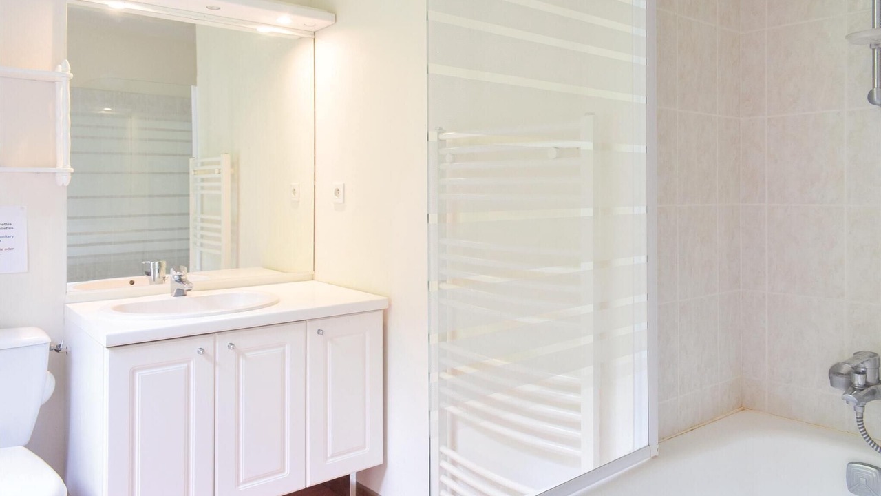 Photo of Bathroom in Saint-Clement-Rancoudray