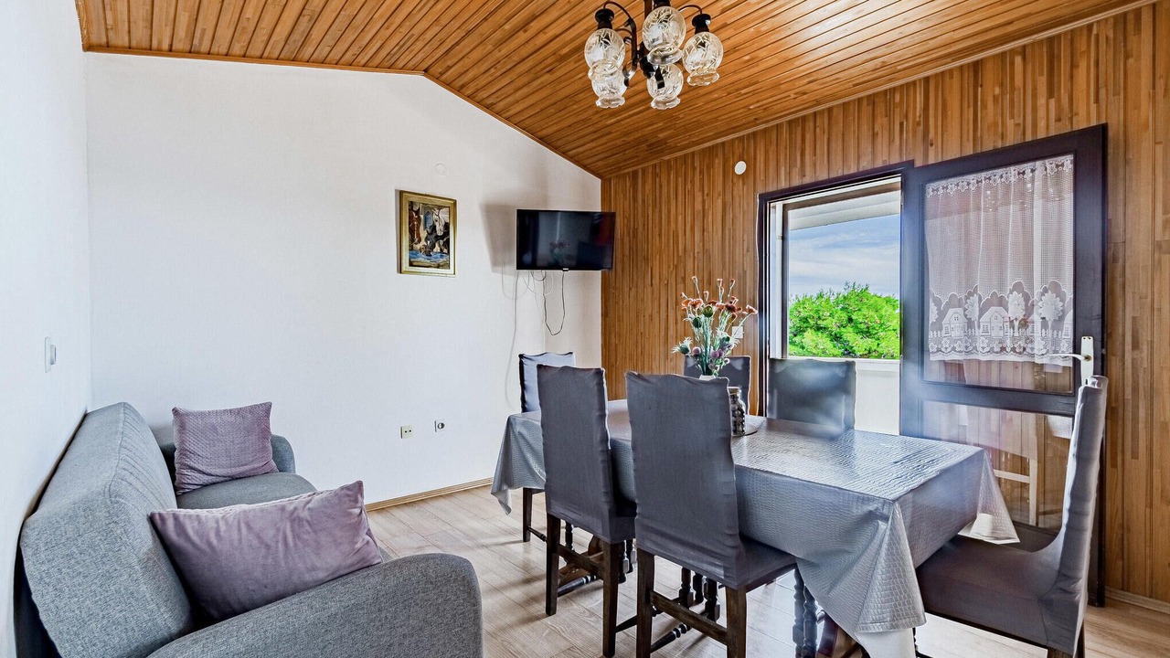 Photo of Bedroom in Blato