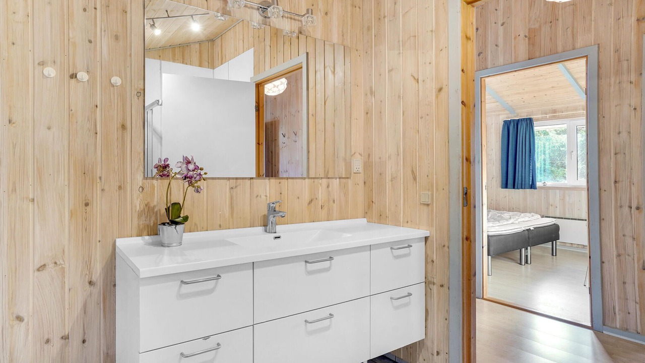 Photo of Bathroom in Sønderstrand