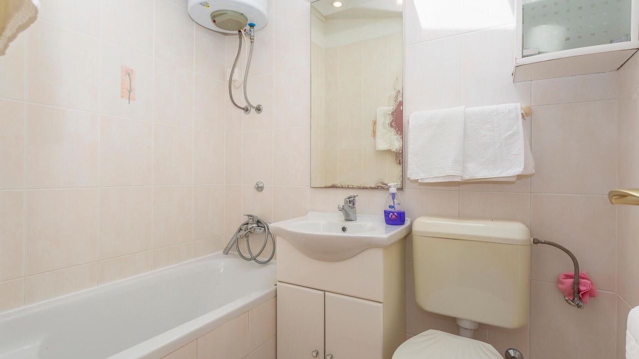 Photo of Bathroom in Omisalj