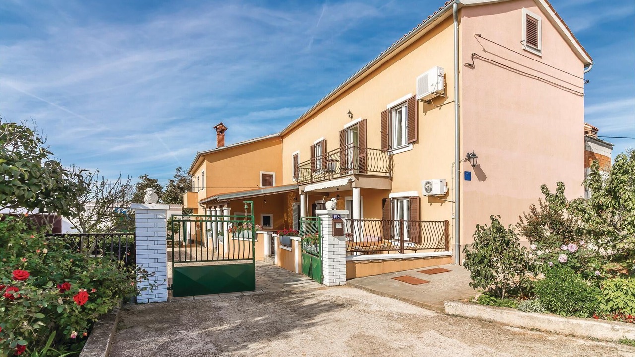 Photo of Outdoor in Valtura