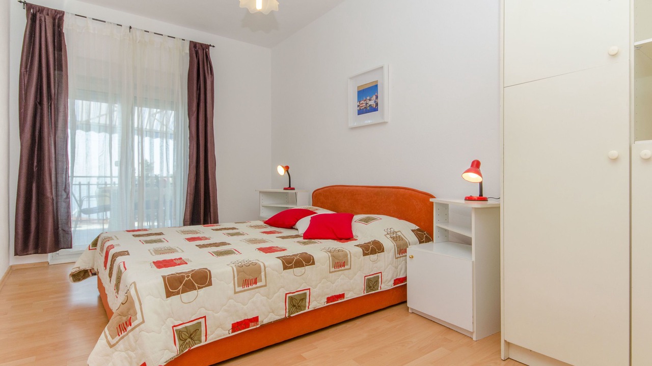 Photo of Bedroom in Okrug Gornji