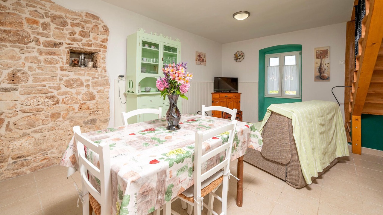 Photo of Bedroom in Cokuni