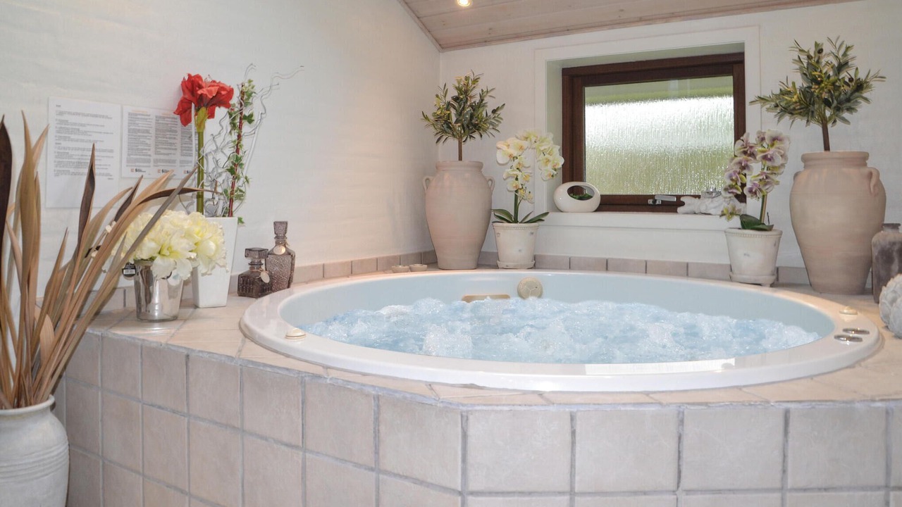Photo of Bathroom in Jegum