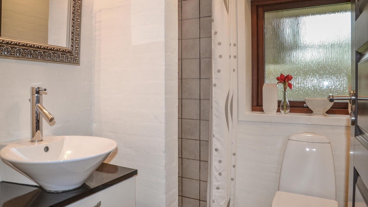 Photo of Bathroom in Jegum