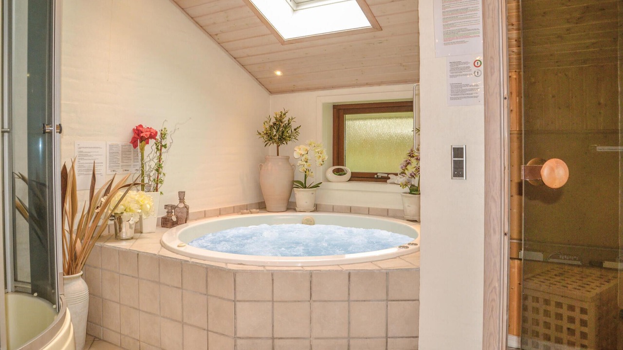 Photo of Bathroom in Jegum