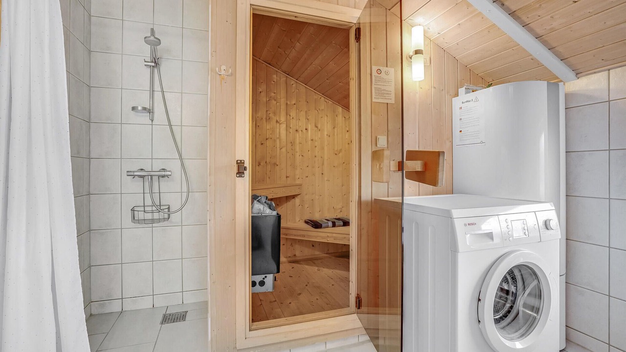 Photo of Bathroom in Pøt Strandby