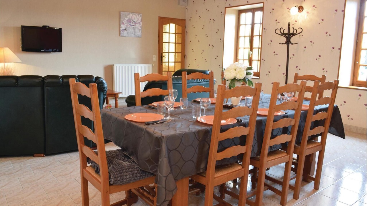 Photo of Bedroom in Canchy