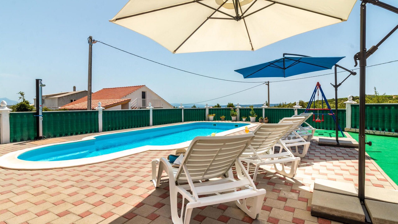 Photo of Outdoor in Rudine