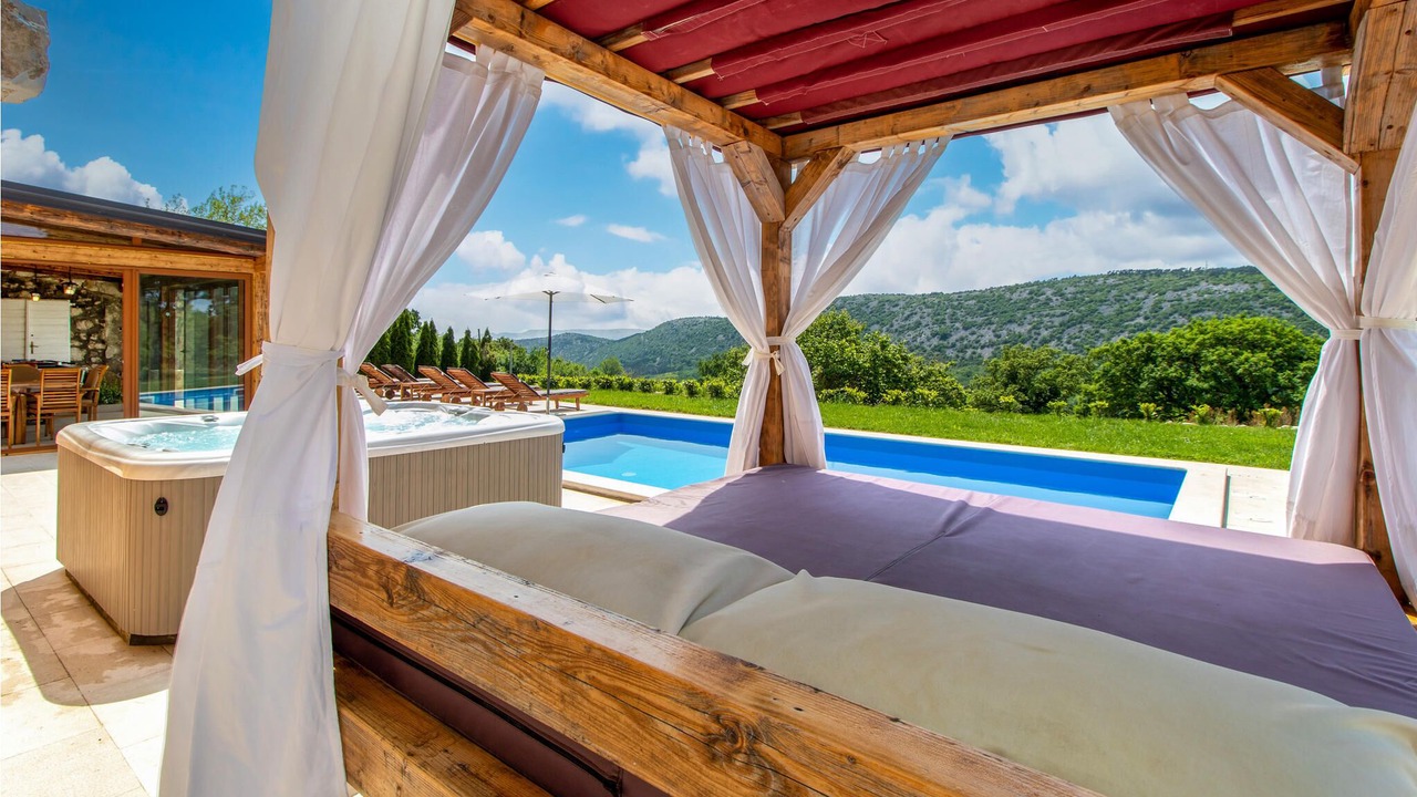Photo of Outdoor in Bribir