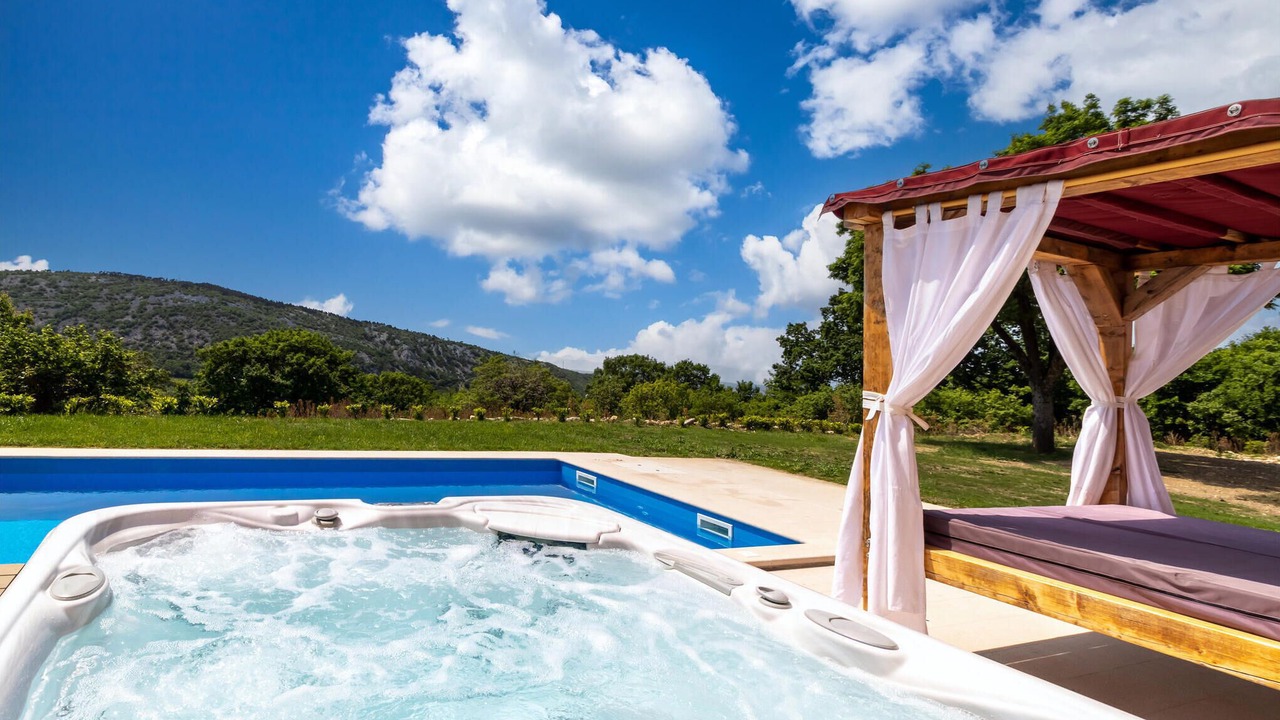 Photo of Outdoor in Bribir