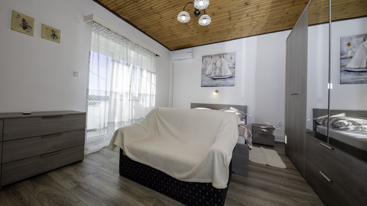 Photo of Bedroom in Supetarska Draga