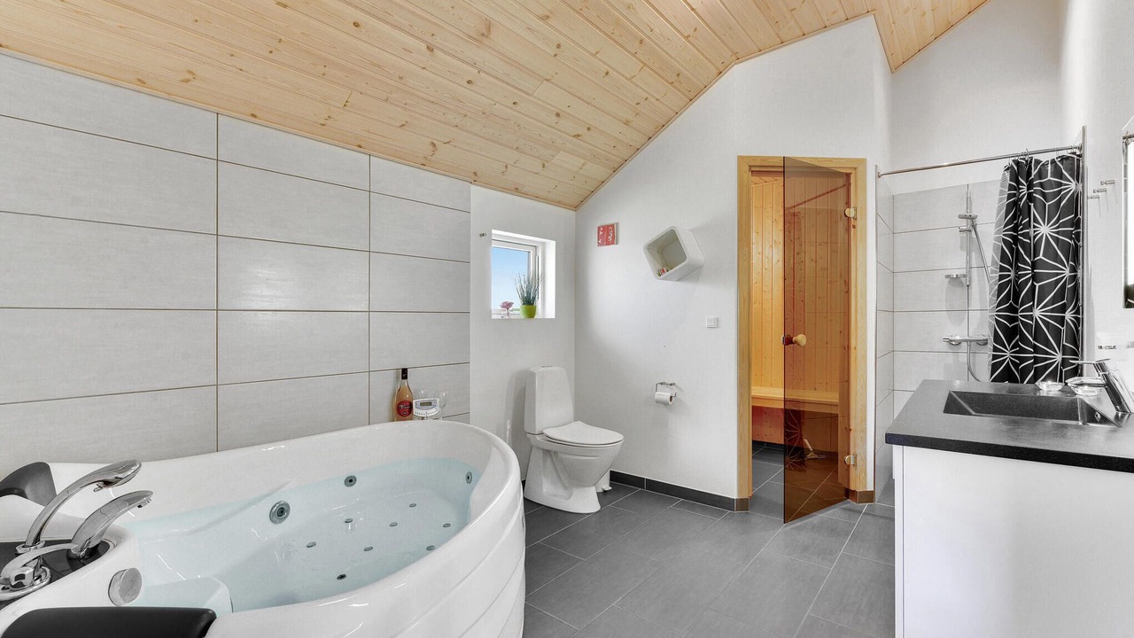 Photo of Bathroom in Houstrup