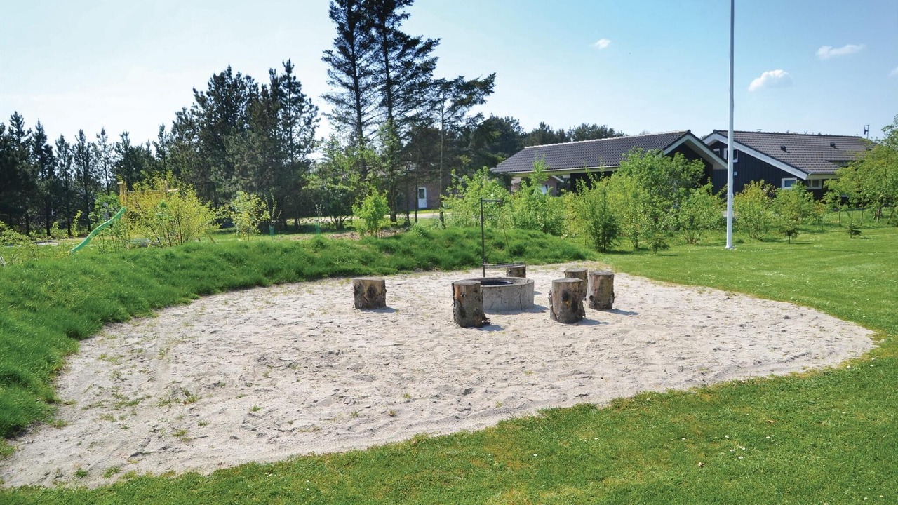 Photo of Others in Jegum