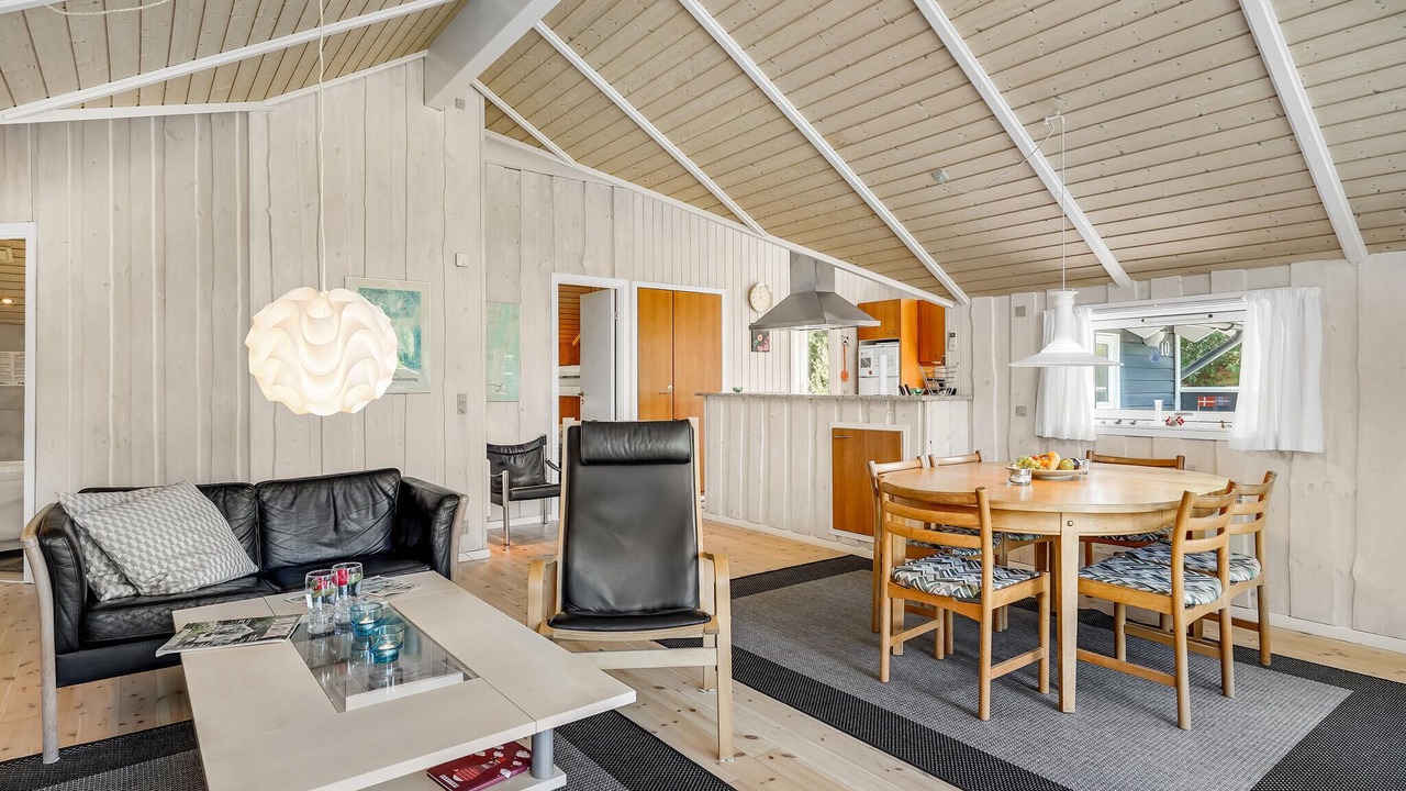 Photo of Bedroom in Hov