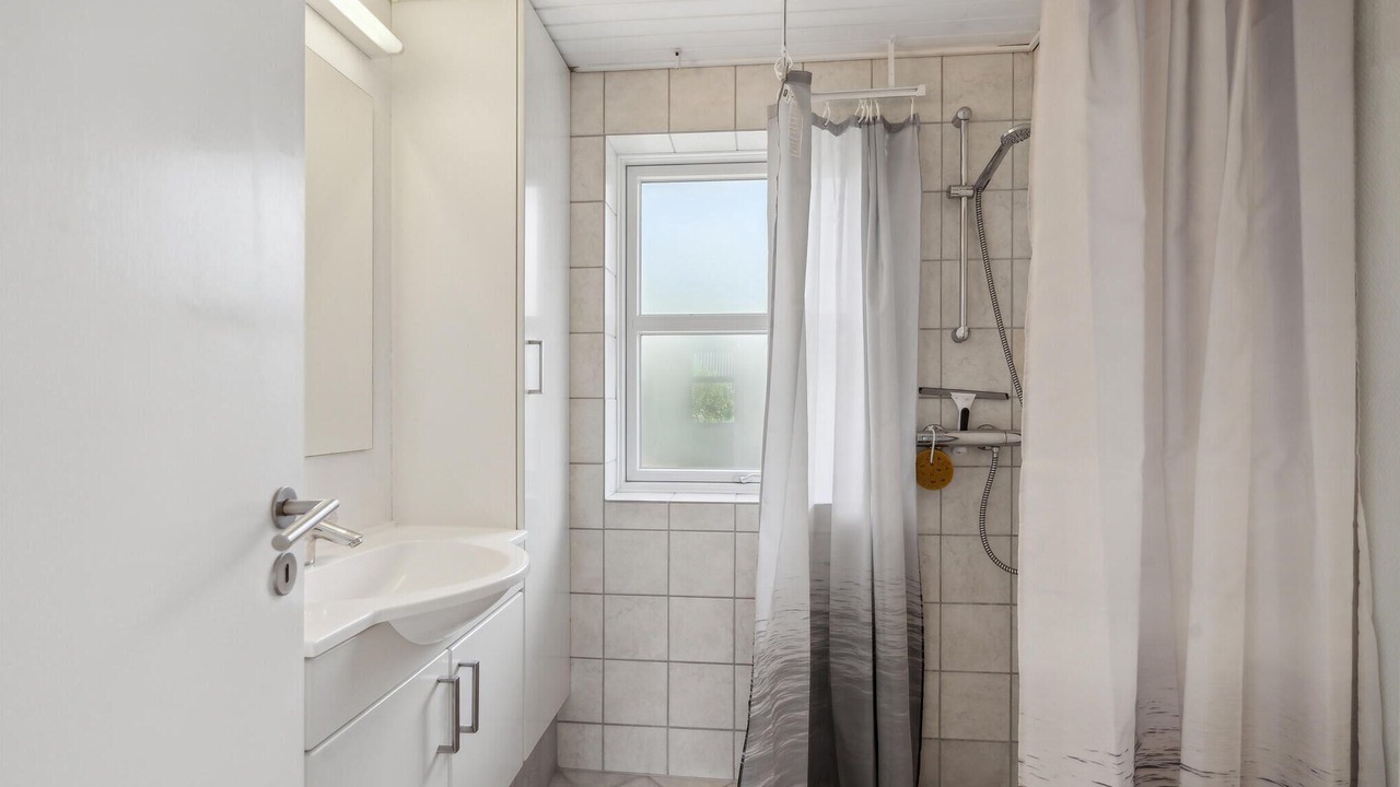 Photo of Bathroom in Rudkobing