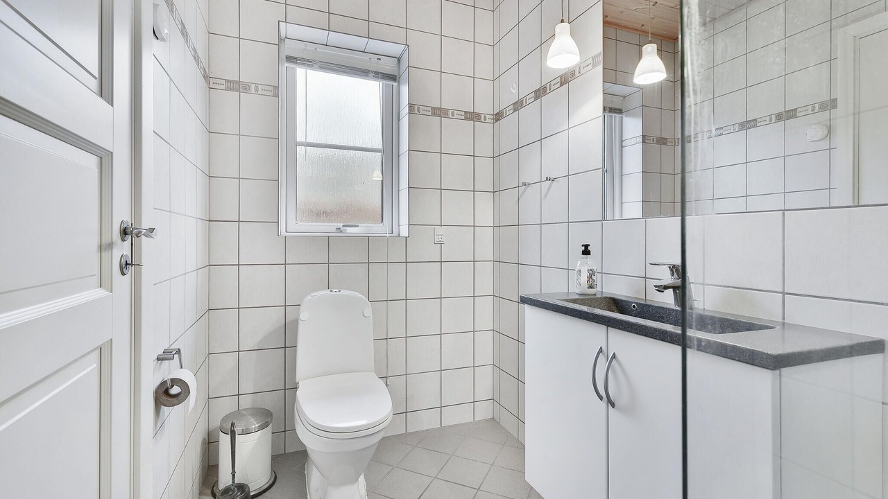 Photo of Bathroom in Lohals