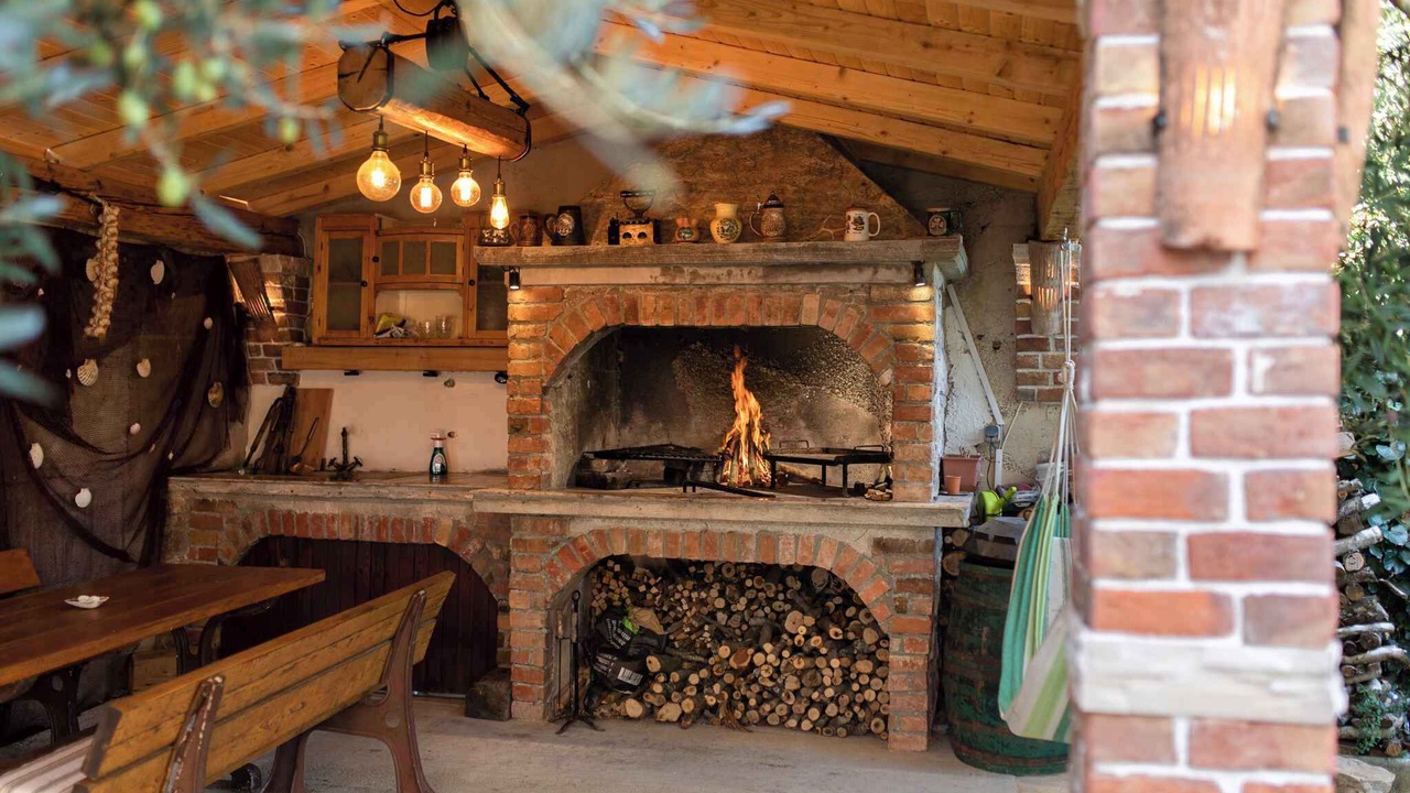 Photo of Outdoor in Salatic