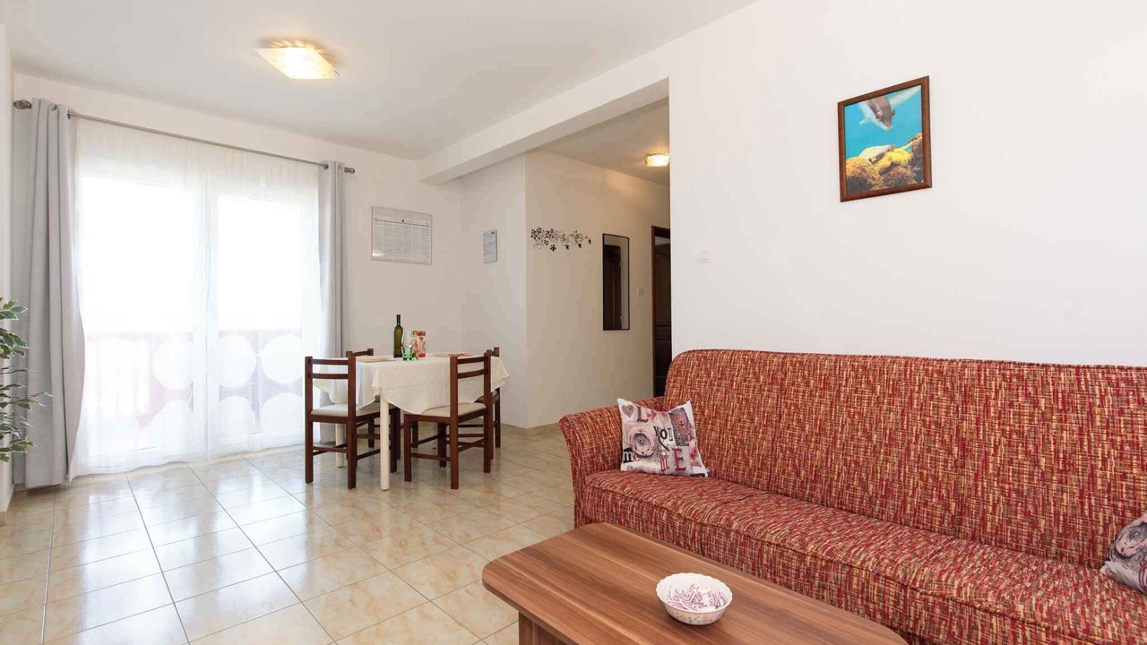 Photo of Livingroom in Salatic