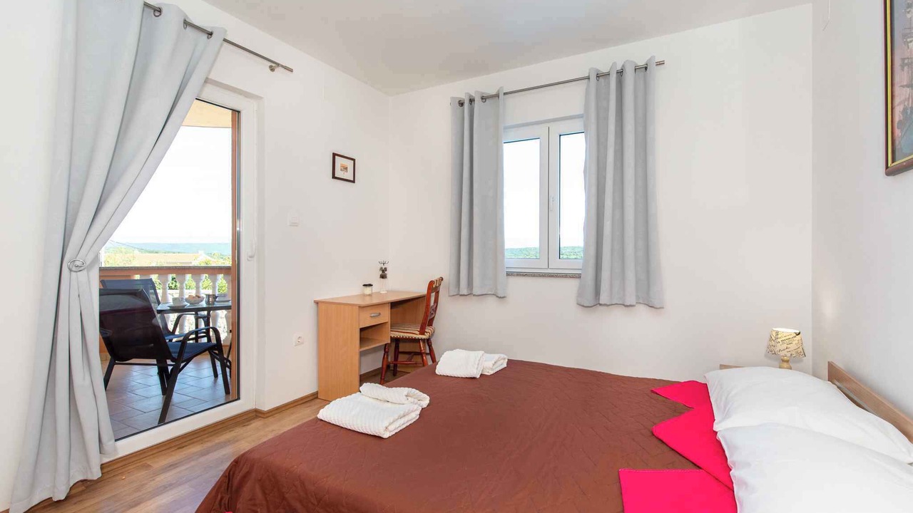 Photo of Bedroom in Salatic