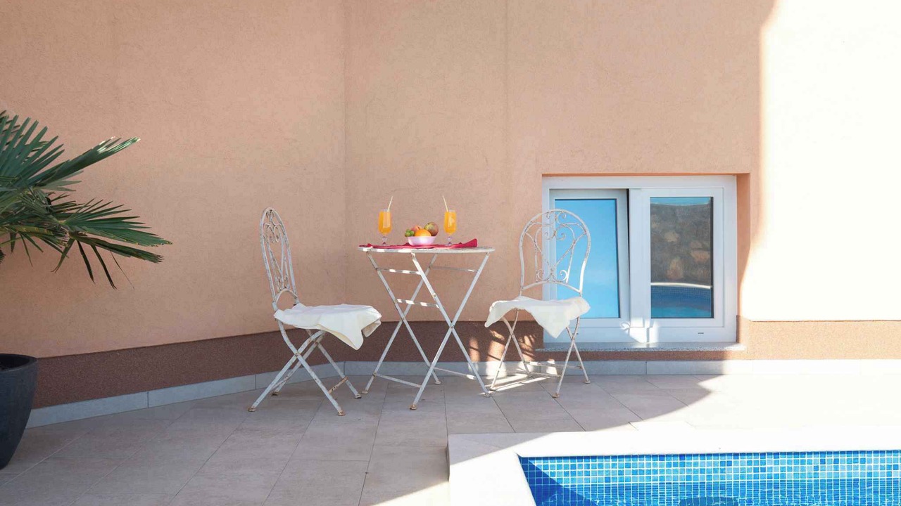 Photo of Outdoor in Salatic