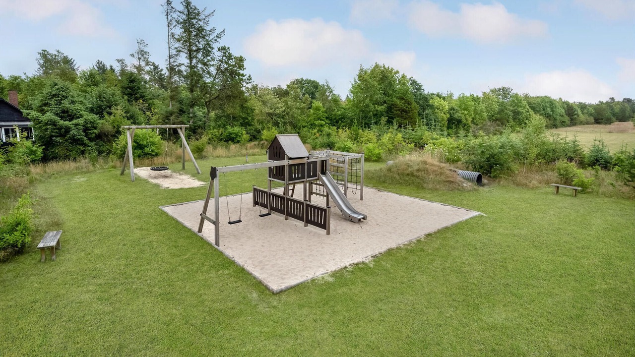 Photo of Others in Hemmet