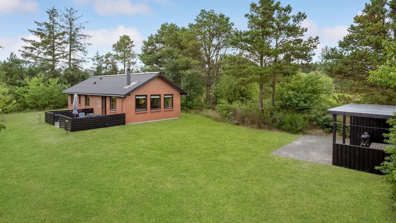 Photo of Others in Hemmet