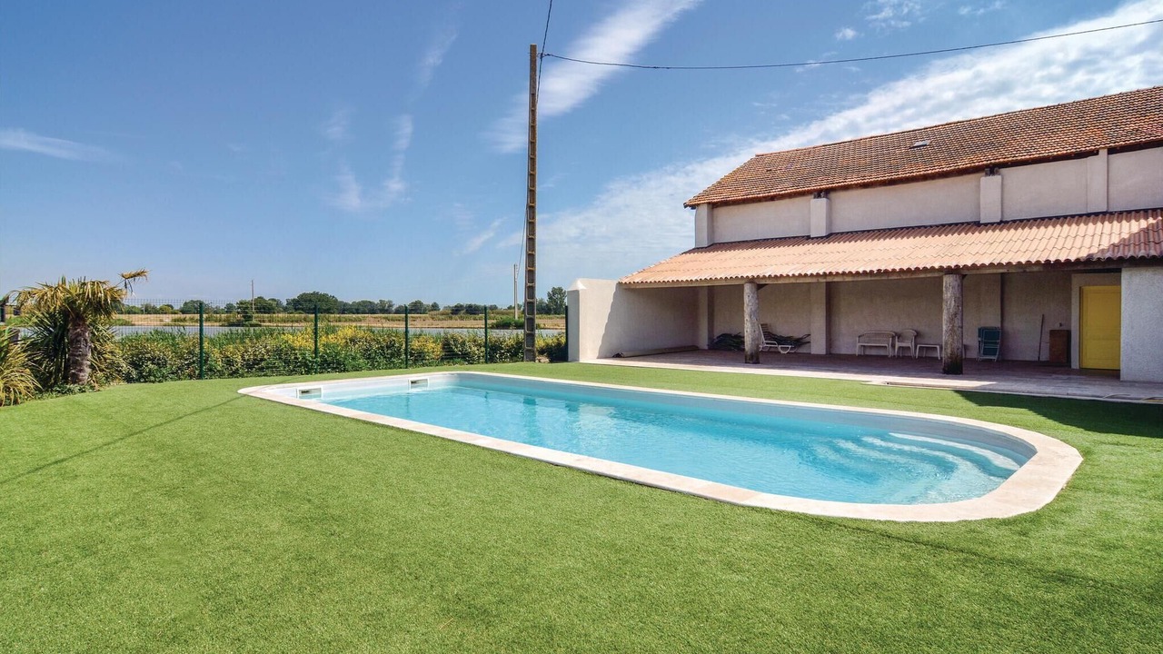 Photo of Outdoor in Le Sambuc